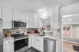 16 Maple St - Photo 5