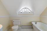 593 Prospect St - Photo 37