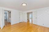 593 Prospect St - Photo 6