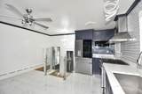 541 Grattan Street - Photo 3
