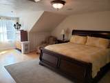 660 Thacher St - Photo 21