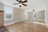 15 Hubbardston Rd - Photo 4