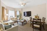 23 Lawrence Ave - Photo 3