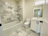 305 Webster Ave - Photo 10