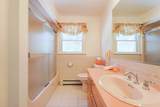 9 Reagan Ave - Photo 32