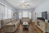 421 Maxfield St - Photo 2