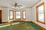 158 Oak Street - Photo 4