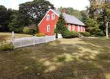 342 Chestnut St - Photo 2