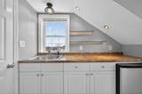 1146 Essex St - Photo 34