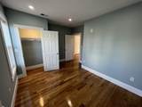 372 Oxford St - Photo 10