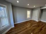 372 Oxford St - Photo 5