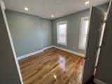 372 Oxford St - Photo 8