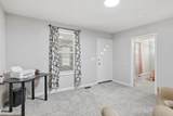 83 Oakdale St - Photo 18