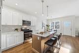 20 Willow St - Photo 5