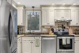 122 Forest St - Photo 6