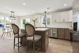 40 Filipe Way - Photo 6