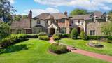 12 Wyndemere Drive - Photo 1