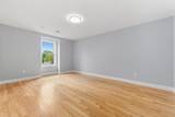 585 Washington St - Photo 15