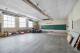 40 Pecks Rd - Photo 9