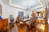 260 Beacon - Photo 11