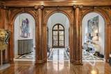 260 Beacon - Photo 4