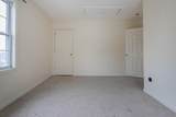 318 Crescent St - Photo 10