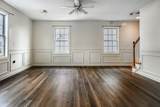 318 Crescent St - Photo 8