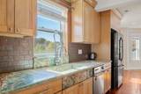 76 Taft Ave - Photo 4