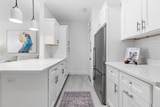 286 Beacon St - Photo 3