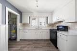 528 Ferry St - Photo 3