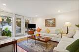 29 Holyoke St - Photo 2