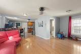 74 Chestnut Street - Photo 3