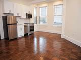 261 W Newton - Photo 2