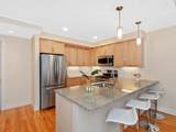 321 Hammond Pond Pkwy - Photo 10
