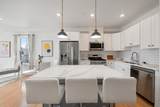 138 Centre St - Photo 6
