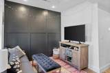 211 W 9th St - Photo 11