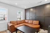 211 W 9th St - Photo 18