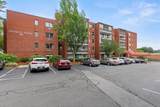 180 Green St - Photo 3