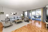 60 Babcock Street - Photo 1
