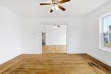 32 Fall River Ave - Photo 19