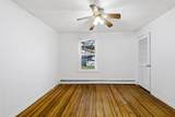 32 Fall River Ave - Photo 7