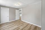 14-14 1/2 Hacker Street - Photo 17