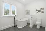 180 Chestnut St - Photo 23