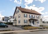 252-254 Crescent Street - Photo 2