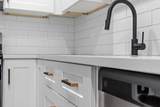 631 Franklin Street - Photo 8