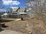 28 Grove Ave - Photo 18