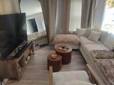 28 Grove Ave - Photo 8