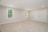 120 Maple St - Photo 25