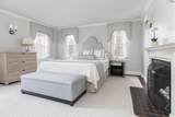 172 Beacon St - Photo 28
