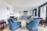 172 Beacon St - Photo 3